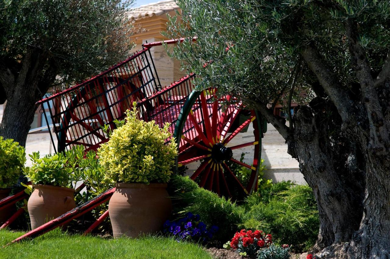 Holidays Mirana Yecla Extérieur photo